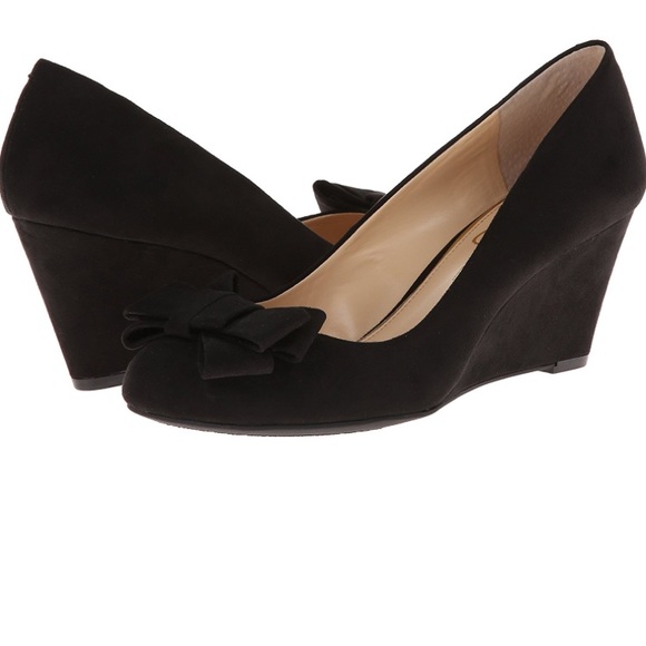 jessica simpson wedge pump